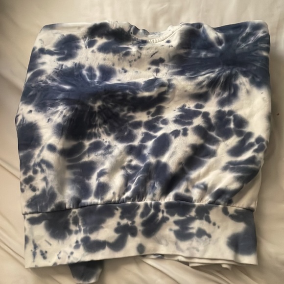 Old Navy tie dye crewneck - Picture 2 of 2
